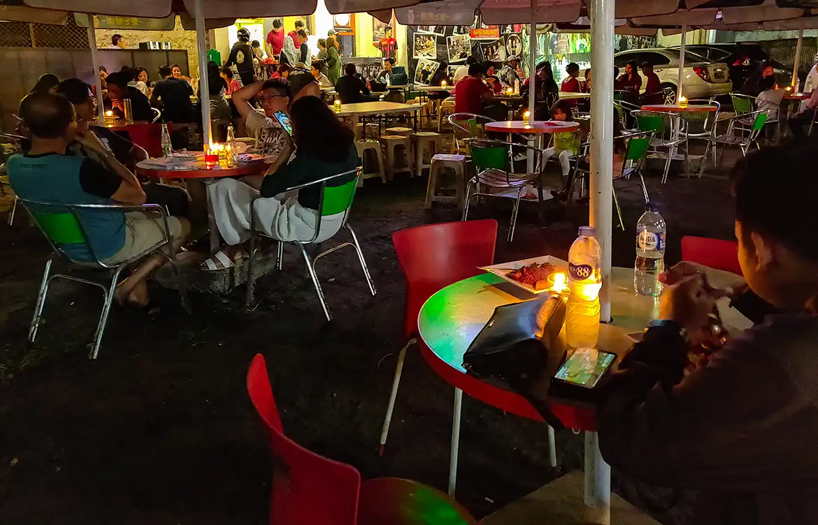 Kuliner Malam Bandung: Surga Kuliner yang Tak Boleh Dilewatkan