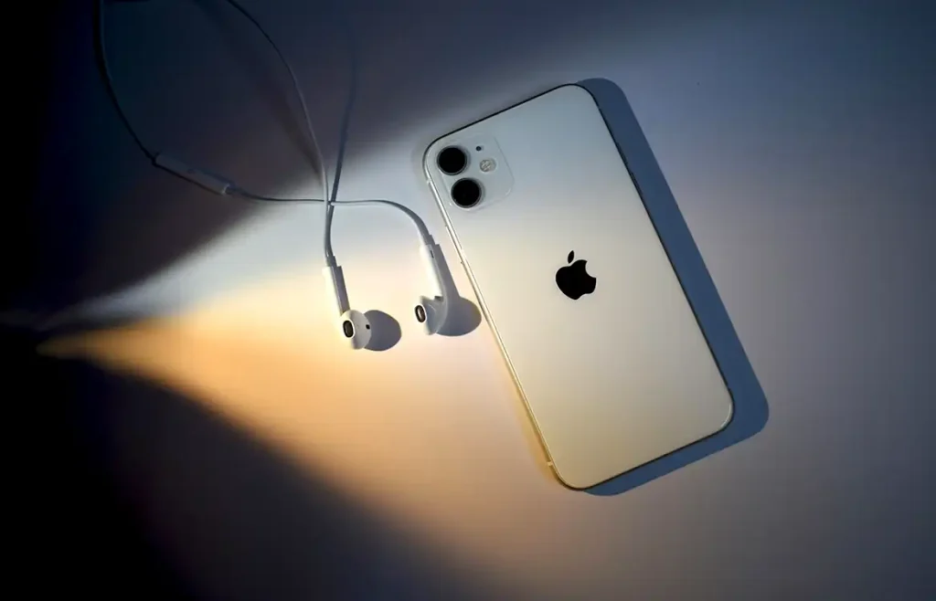Beli iPhone 11 di 2025