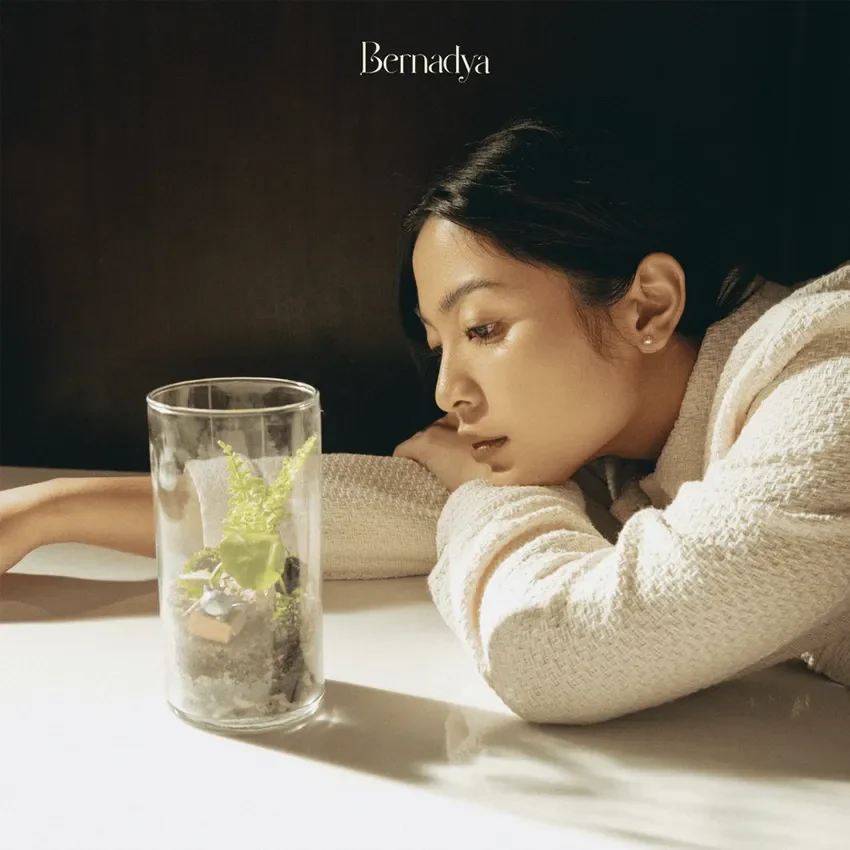 Lirik Lagu Bernadya - Satu Bulan